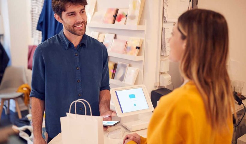 Caminata por el día Mundial del Consumidor