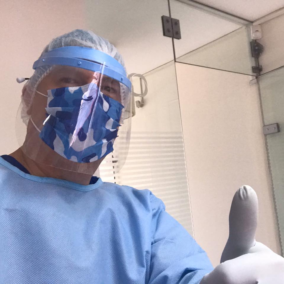 Dr Ernesto Flores Buisson Gerente General de OdontoFlores