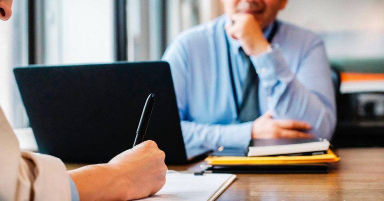 Beneficios que obtenemos de contratar personal