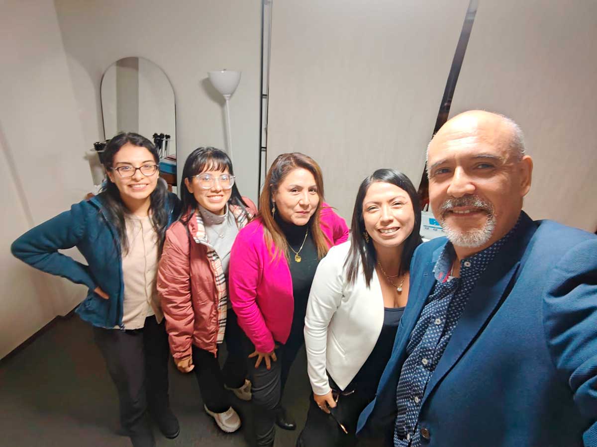 Junto a parte del Equipo de Adelgazar y Punto Junto a parte del Equipo de Adelgazar y Punto